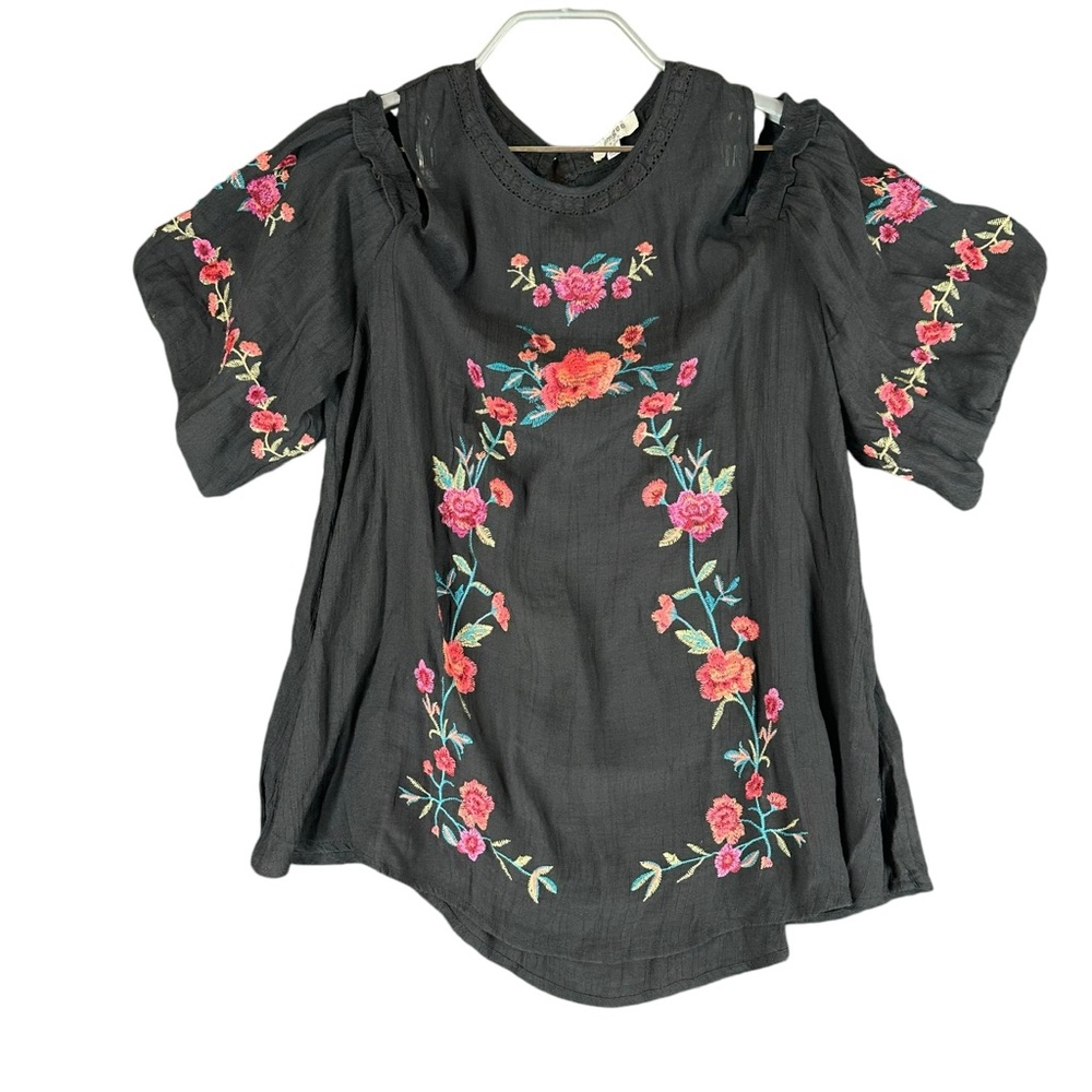 Umgee Women’s M Medium Black Cold Shoulder Floral Embroidered Top Boho Gypsy